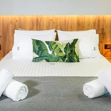 Vintage Apartman Hriszí Aktí Haniá